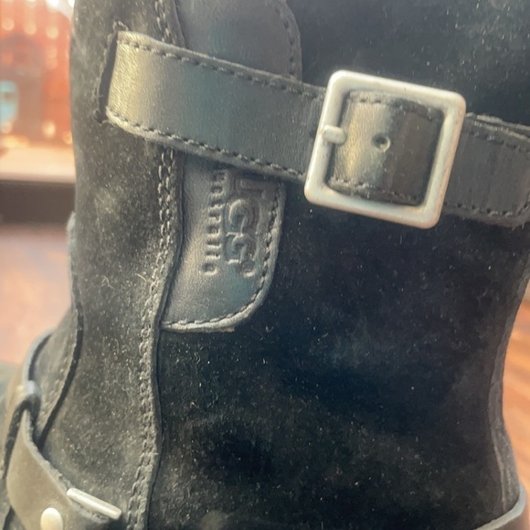 UGG Australia 5604 Black ENDELL Harness Biker Suede Shearling Boots Size 6.5 - Picture 10 of 17